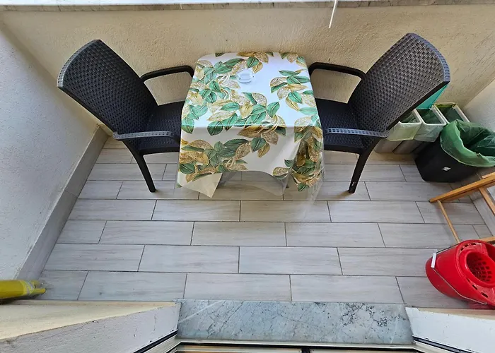 Ele&gio טרופאה